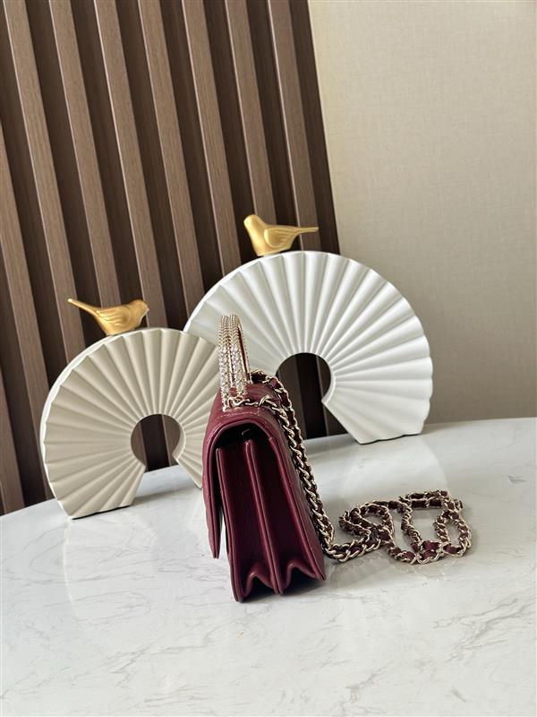 2026131222429732 580